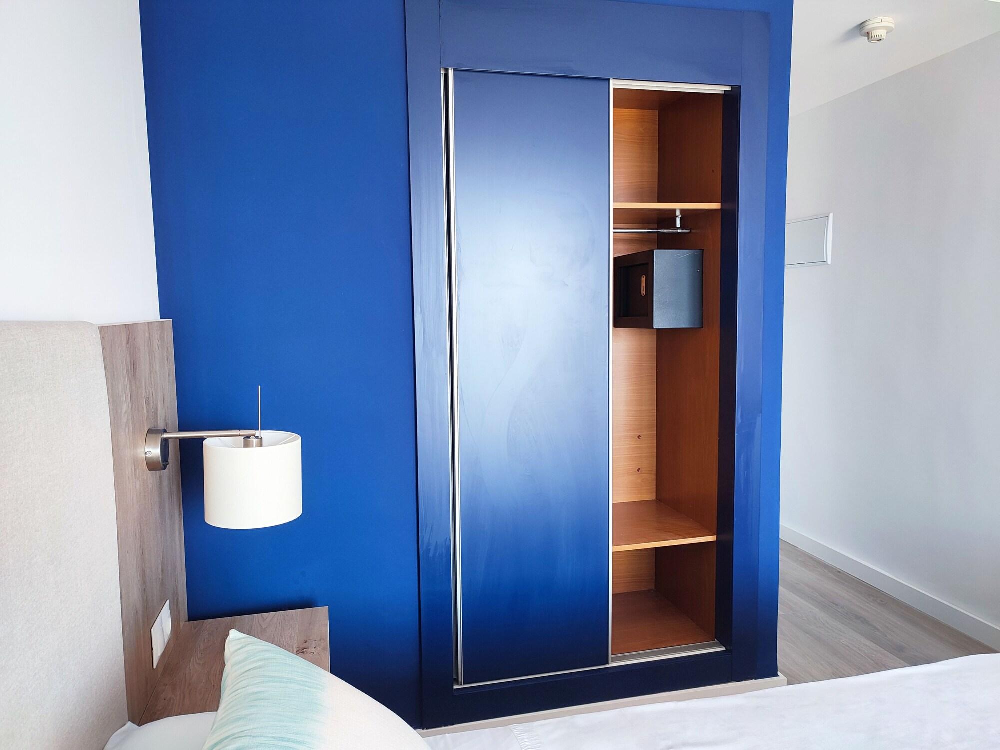 Hotel Flats Friends Mar Blau 2*
