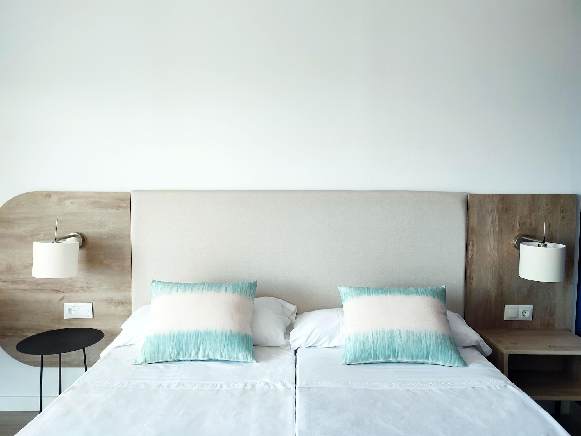 Flats Friends Mar Blau Hotel 2*