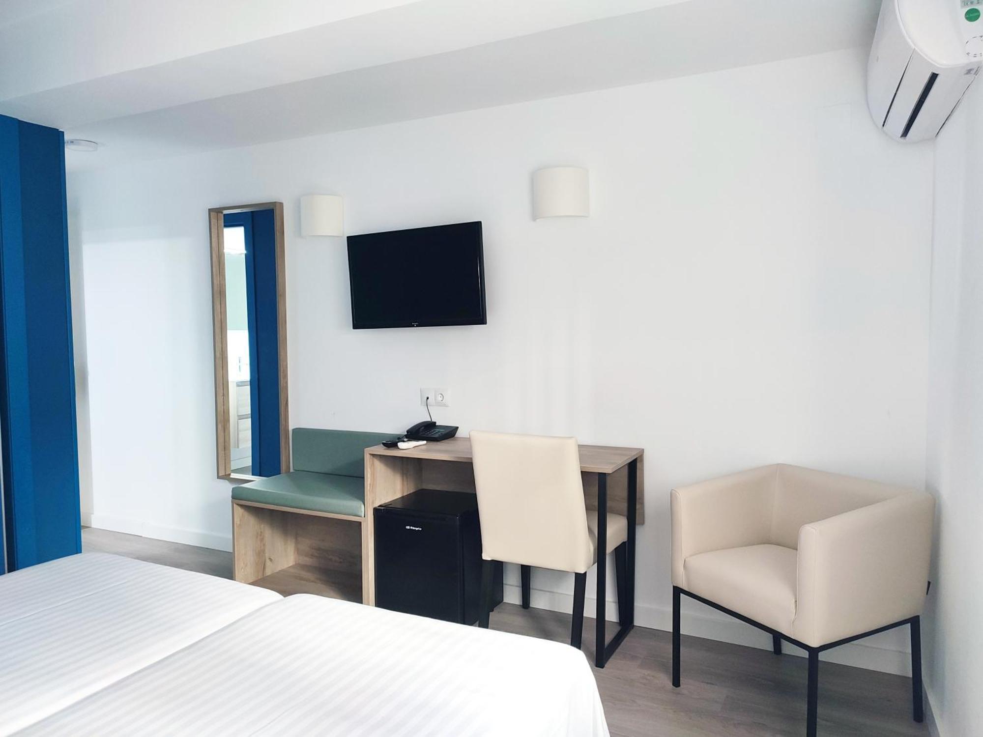 Flats Friends Mar Blau Hotel
